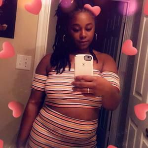 Meet your Posher, Taryn